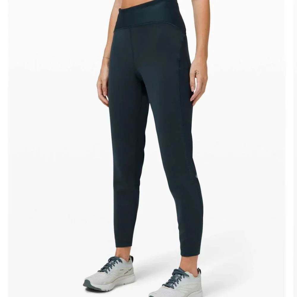 Lululemon Chase the Chill Super High-Rise Pant 28" Submarine size 4 - Picture 3 of 5